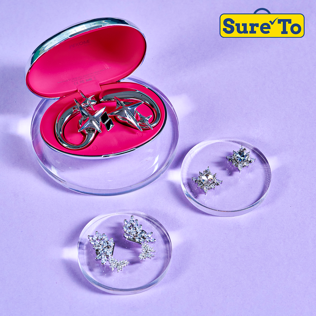 Ear-hook Wireless Earbuds with Replaceable Accessories Hot Pink