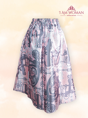 Pink pleated skirt with black pattern