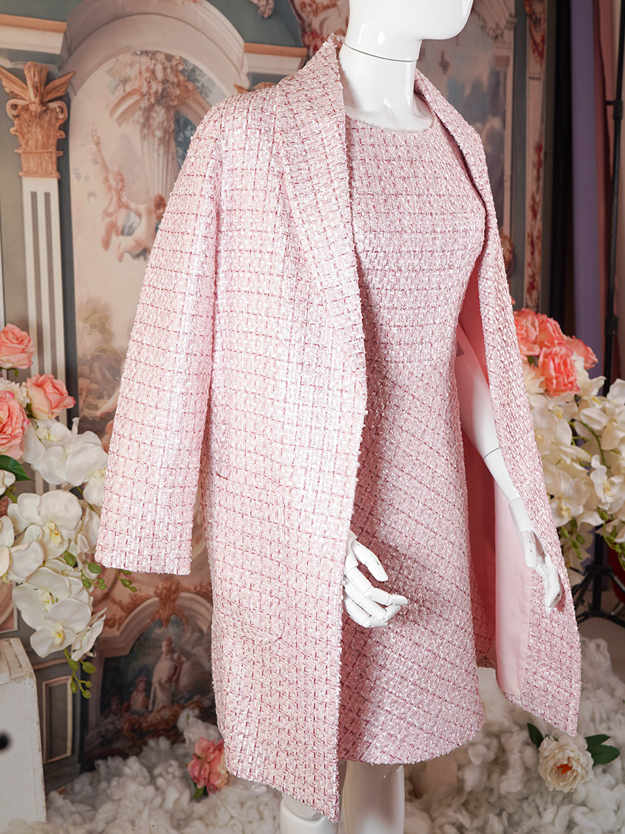 Pink tweed long coat with pockets