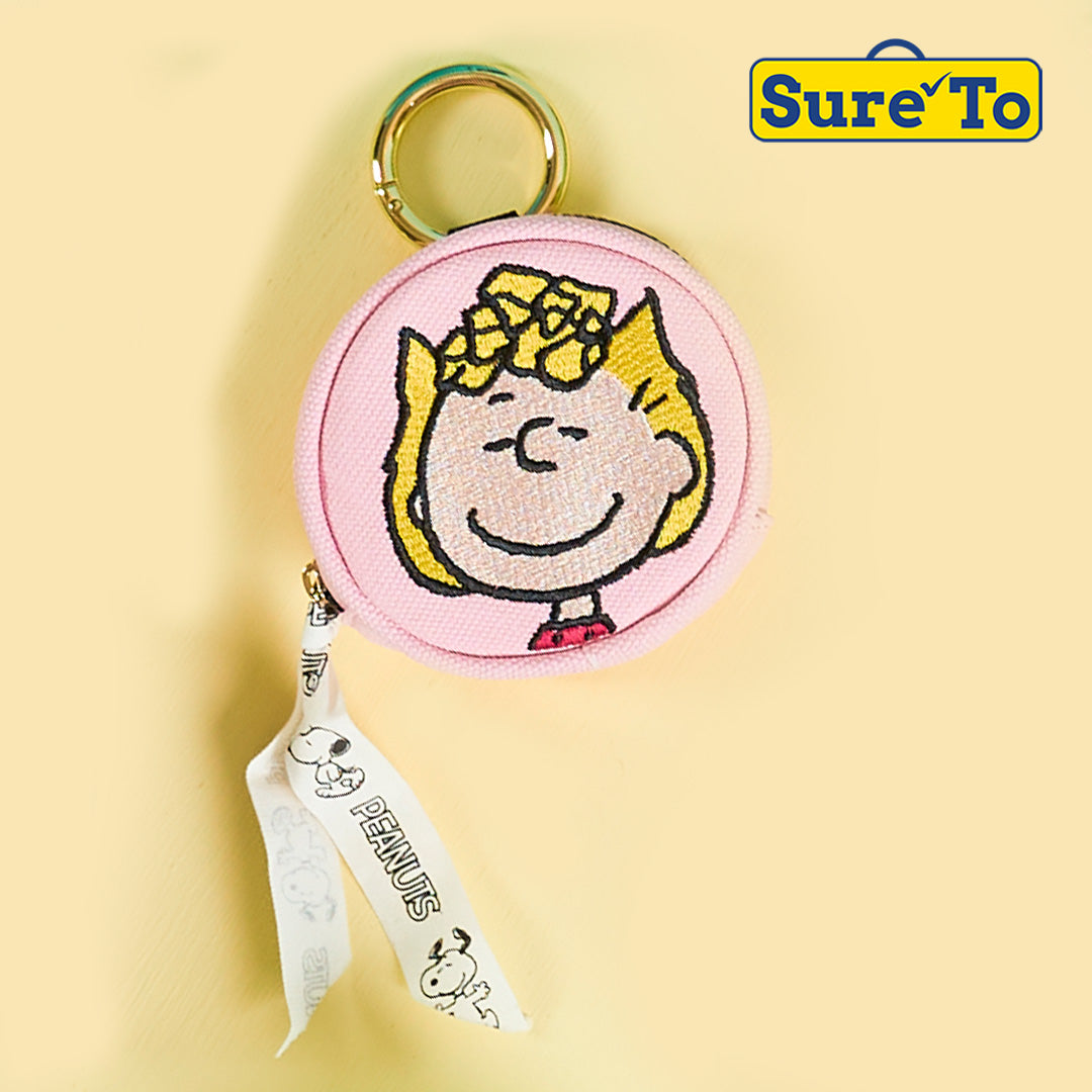 Sureto Pink Peanuts zippered pouch.